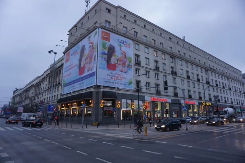 Aleje Najświętszej Marii Panny Visitor Guide