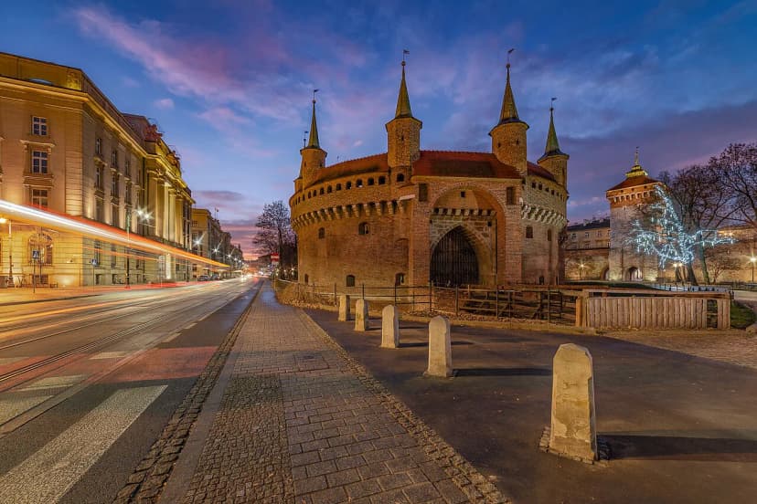 14 Best Bars in Krakow: From Vodka Dens to Hidden Cellar Bars