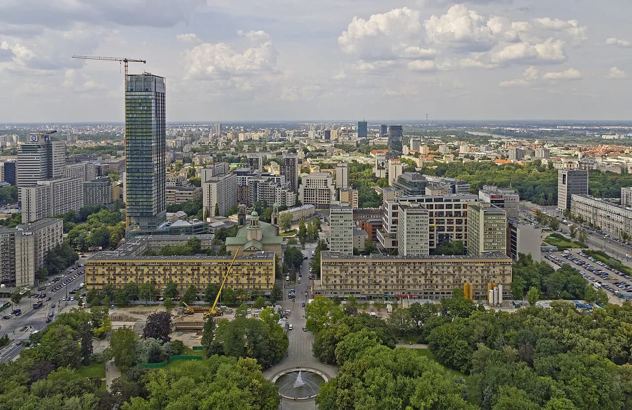 9 Best Parks in Warsaw for 2026: Royal Gardens to River Beaches
