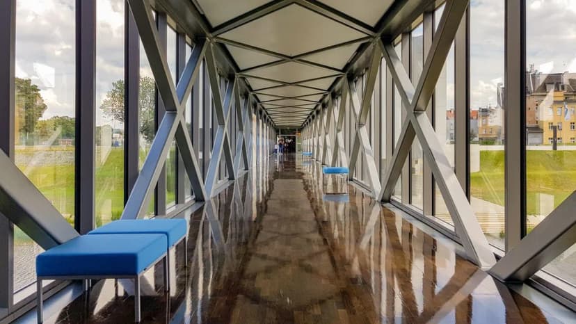 Brama Poznania (ICHOT) Visitor Guide: 10 Things to Know