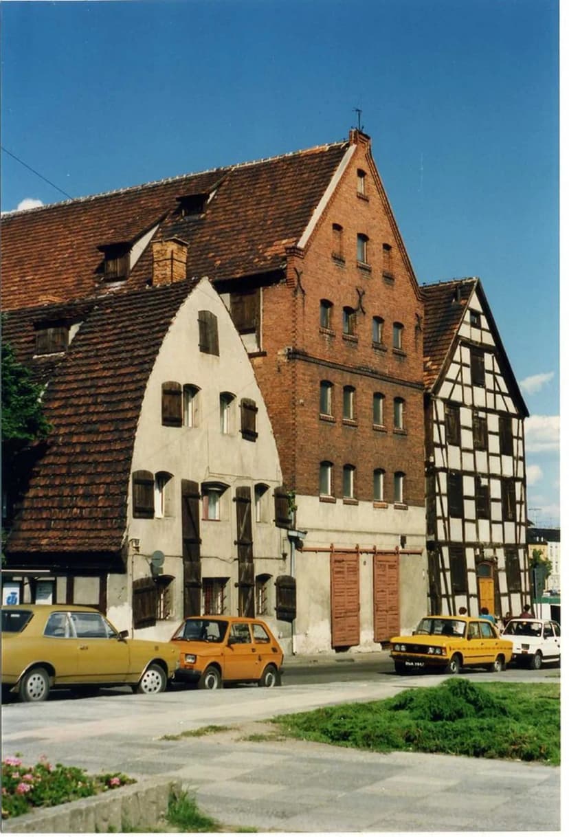 Bydgoszcz Granaries Visitor Guide: 10 Essential Tips