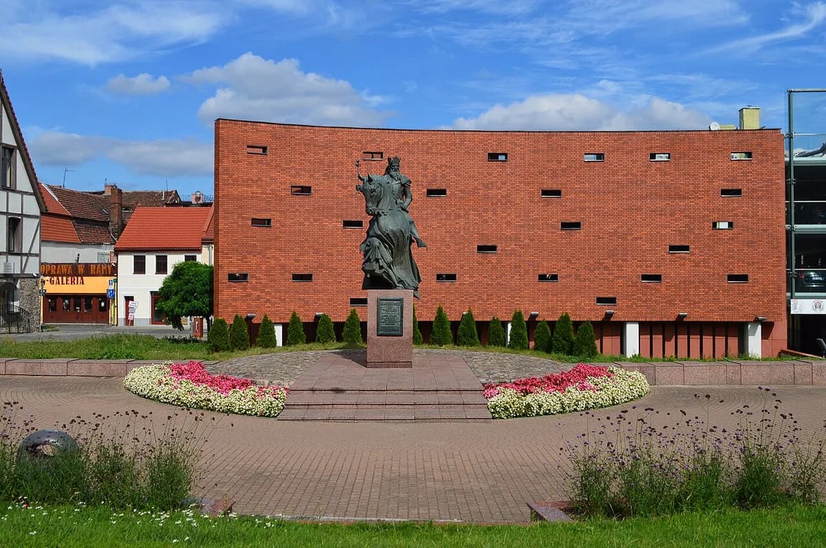 Mill Island Bydgoszcz: Complete 2026 Guide