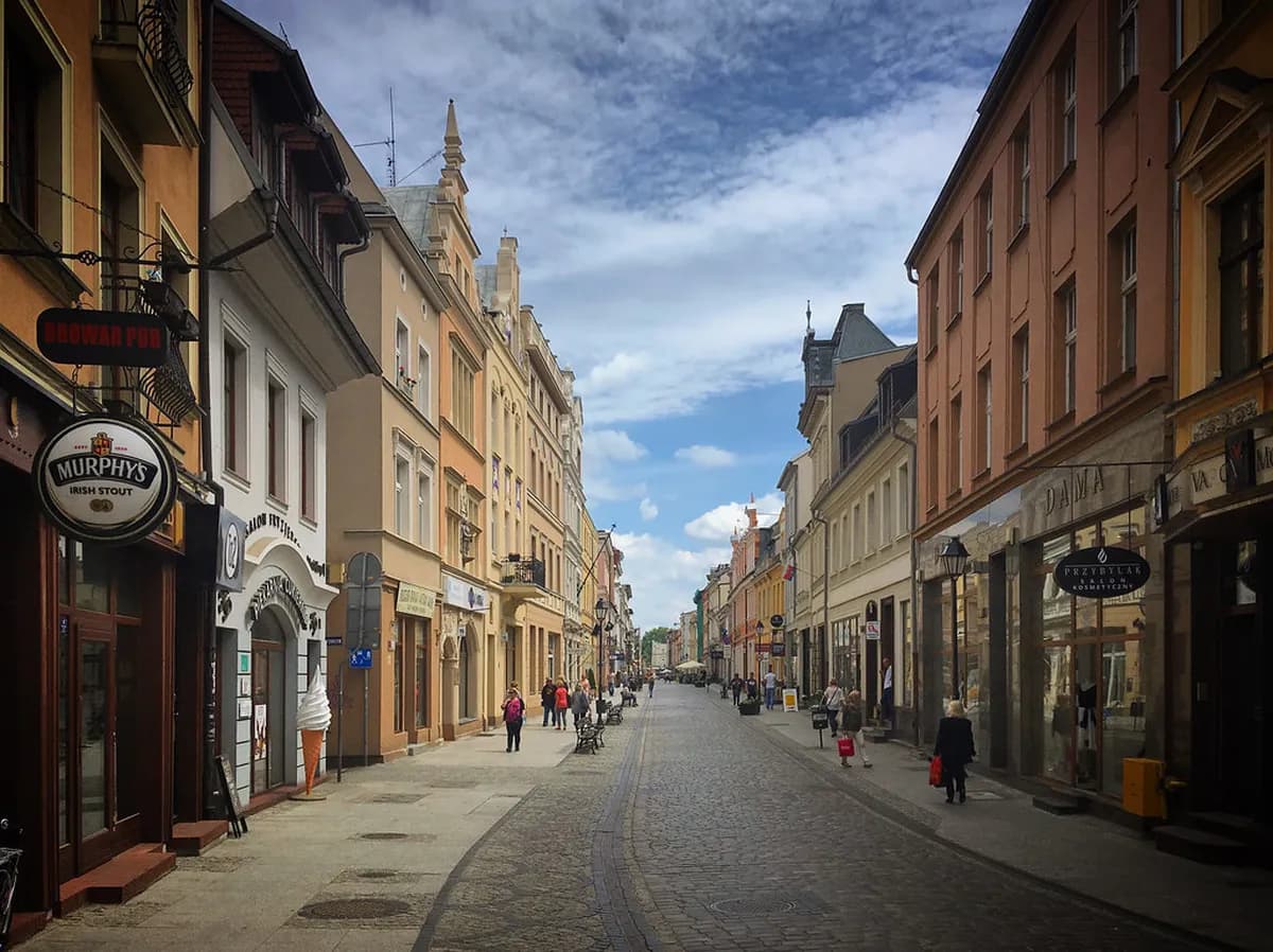 Bydgoszcz Old Town Visitor Guide: 10 Essential Tips & Sights