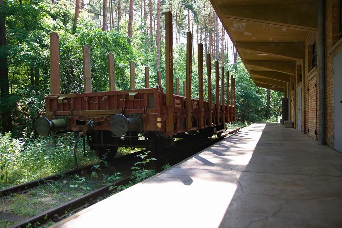Exploseum Visitor Guide: 7 Things to Know Before You Go