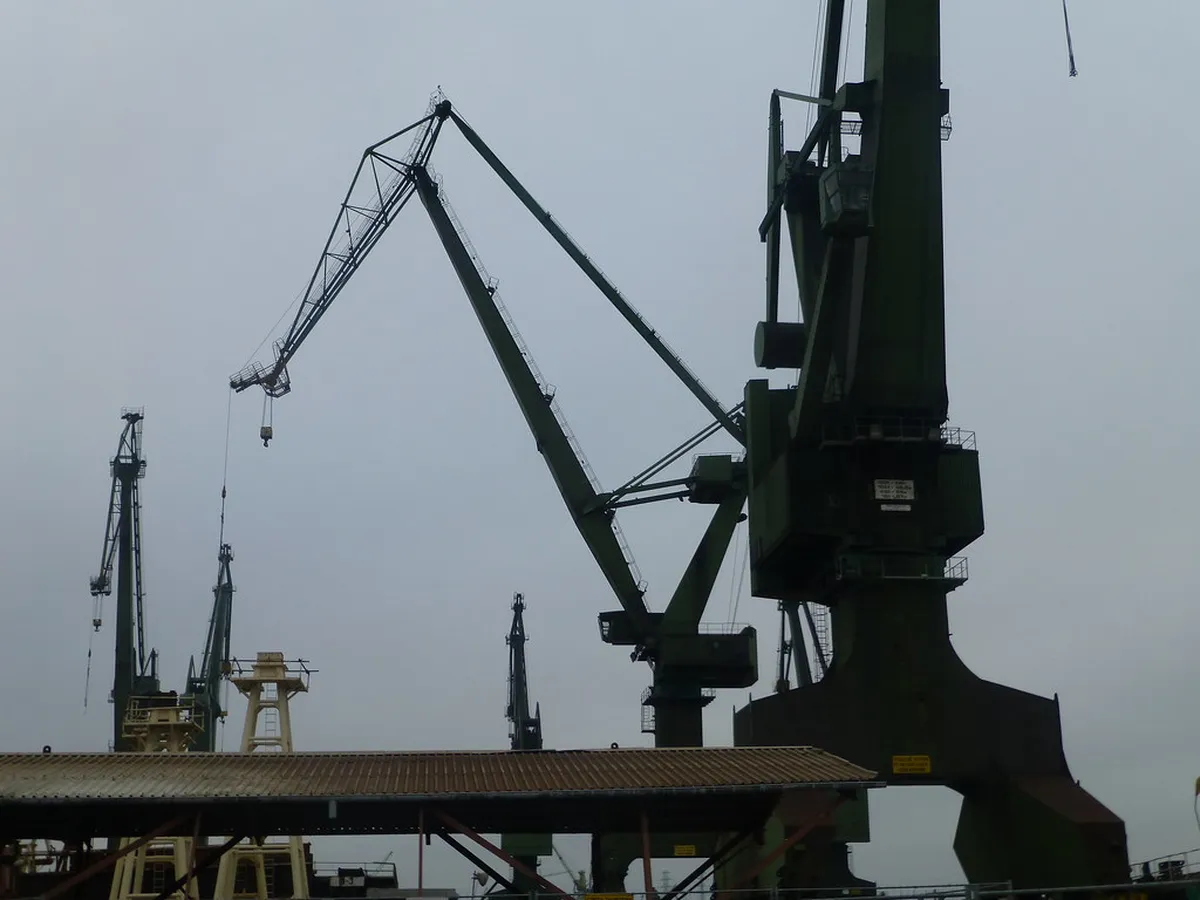Gdańsk Crane (żuraw) Visitor Guide Travel Guide