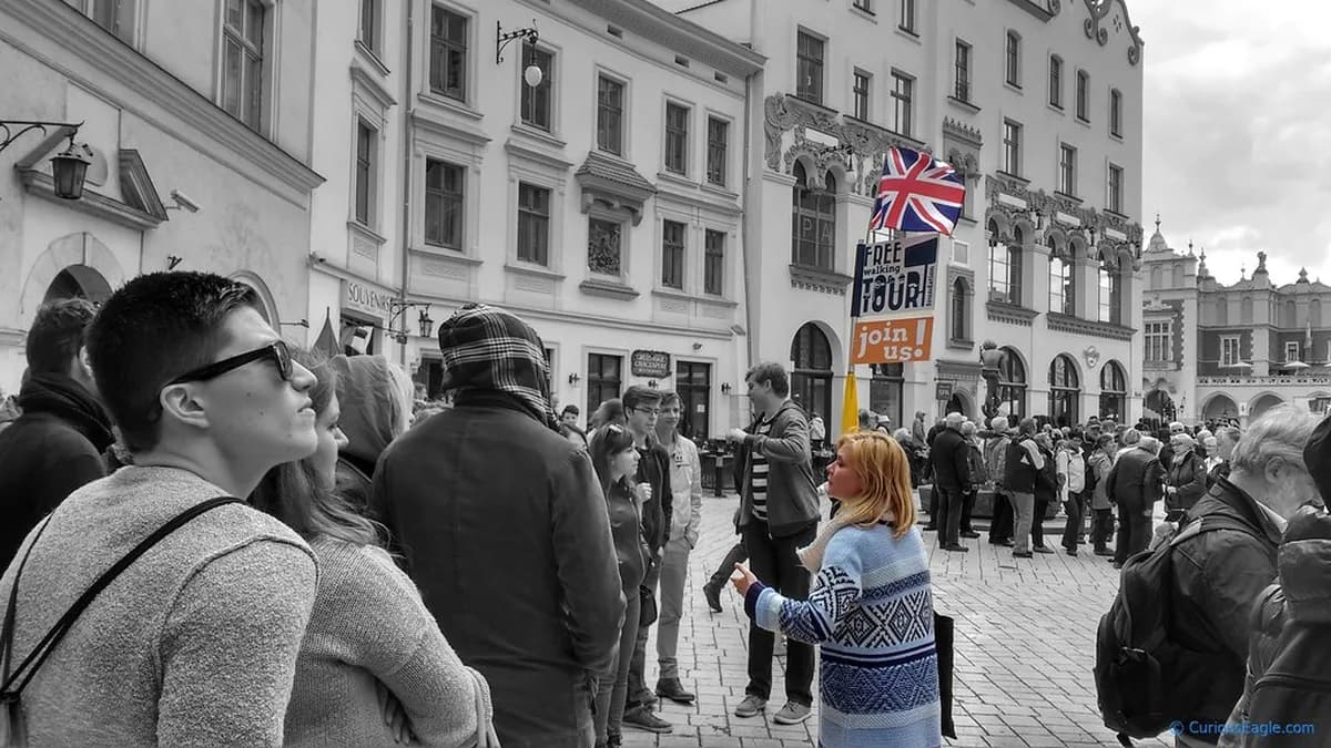 Krakow Free Walking Tours Travel Guide