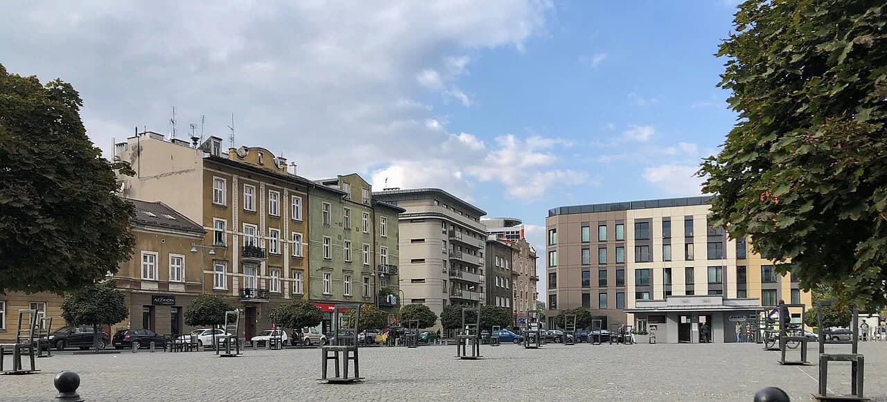 Krakow Ghetto Heroes Square: A Guide to Plac Bohaterów Getta