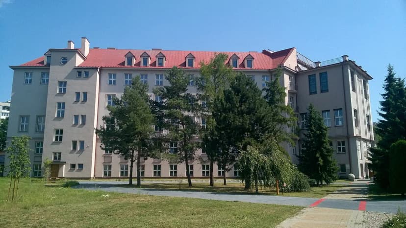 Lublin Jewish Heritage Guide: Sites, the Remembrance Trail, and Majdanek