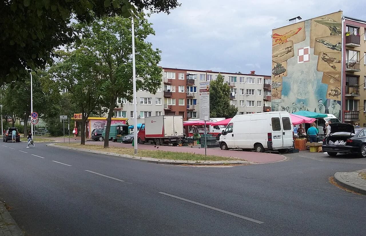 Polish Food Markets Guide: Best Bazaars and Food Halls in Poland