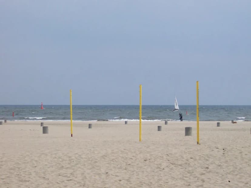 Sopot Beach Visitor Guide: Everything You Need to Know