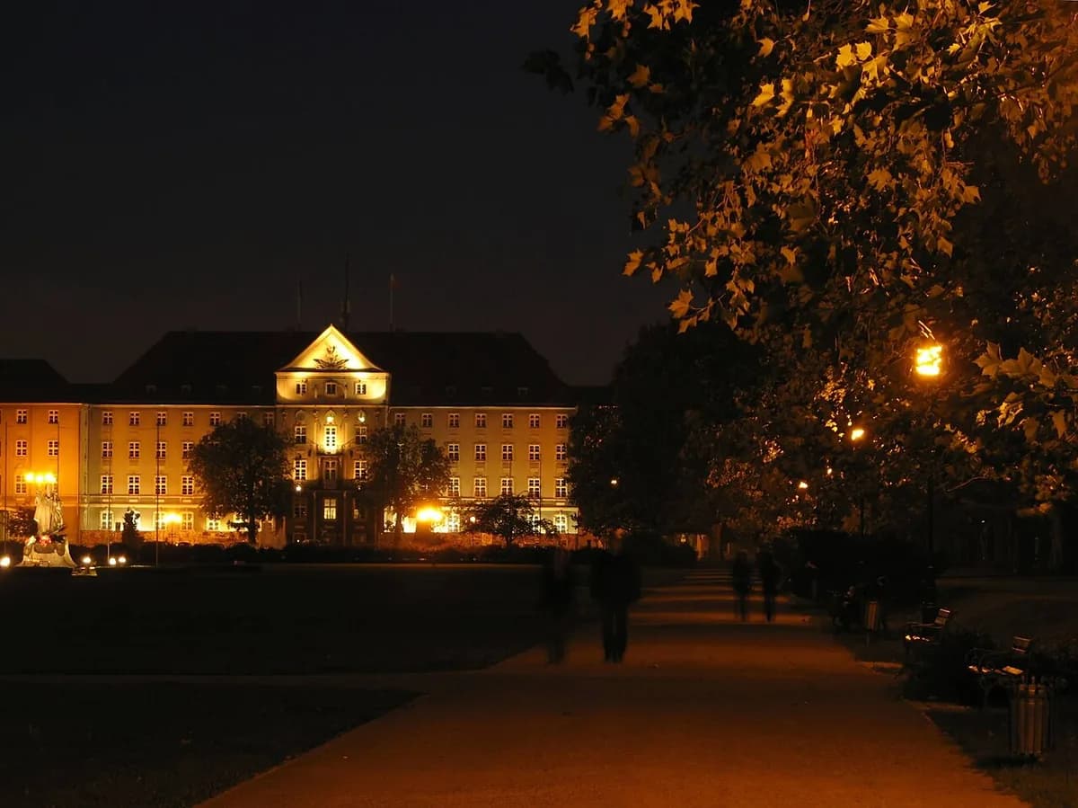 Szczecin Nightlife Guide: Riverside Bars & Student Scene (2026)