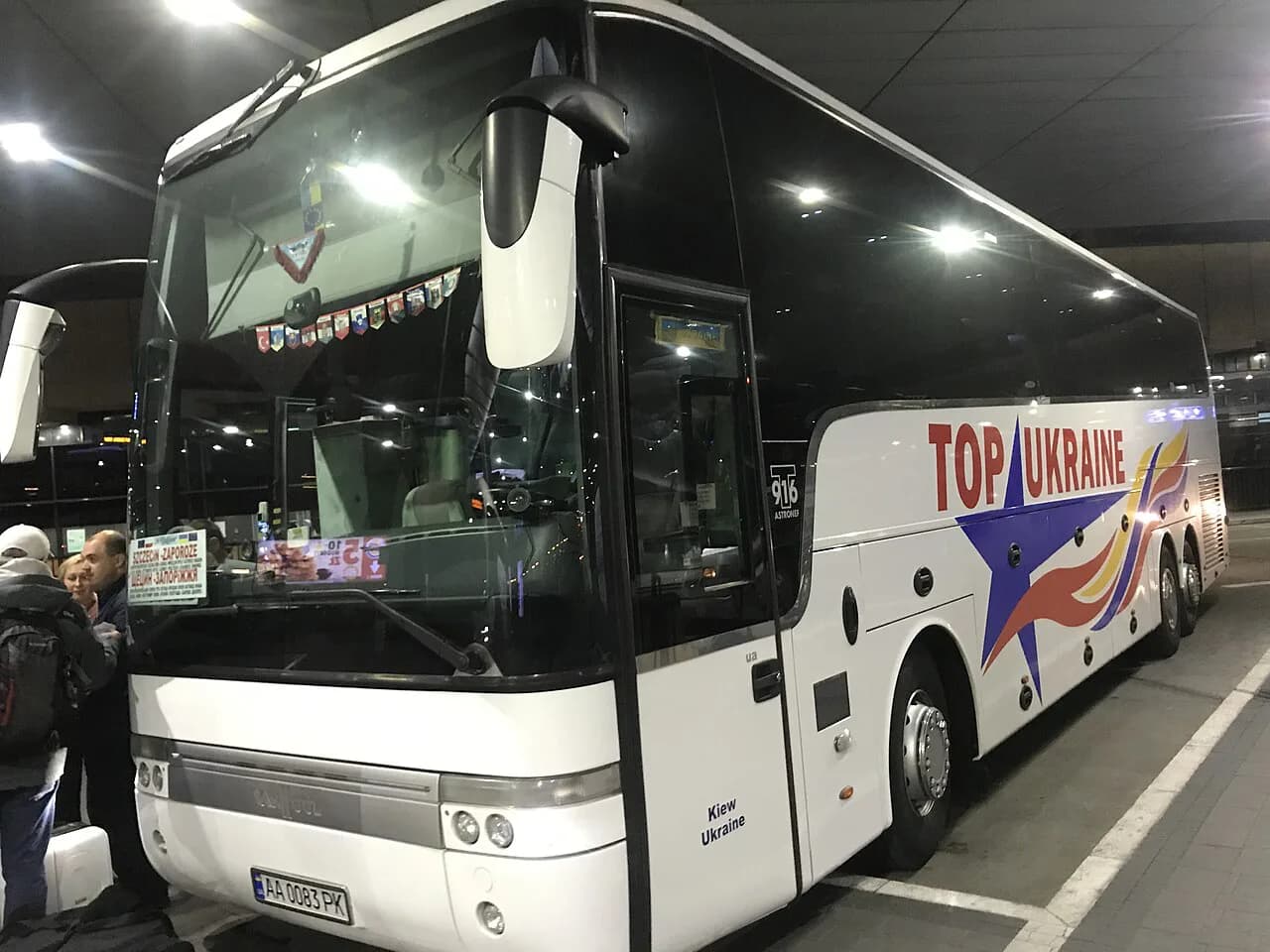 Warsaw to Krakow Bus: Prices, Times, and Stations (2026)