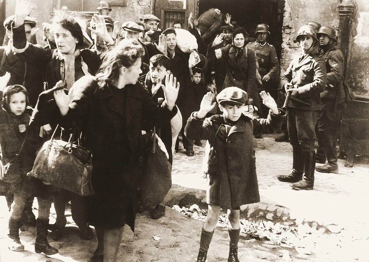 Warsaw Uprising Museum Guide: Tickets, Hours & Visiting Tips (2026)