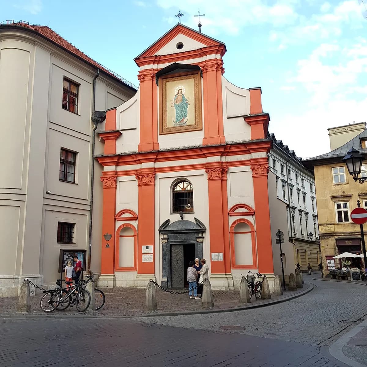 Wawel Royal Castle Visitor Guide: 10 Essential Things to Know