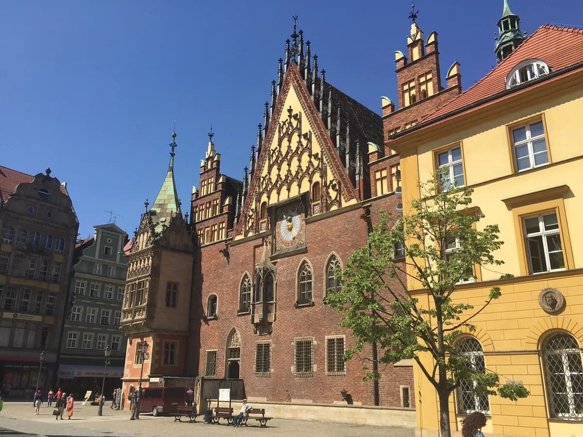 Where to Eat in Wrocław: 15 Best Restaurants (2026)