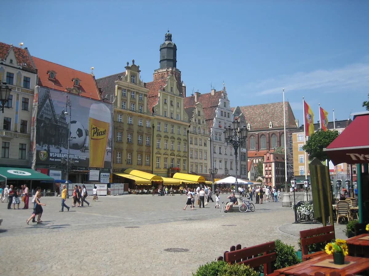 Wrocław Old Town Guide: Rynek, Sights and Tips (2026)