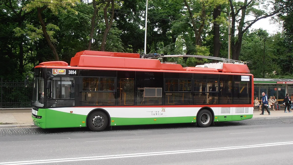 Getting around Lublin by trolleybus 2