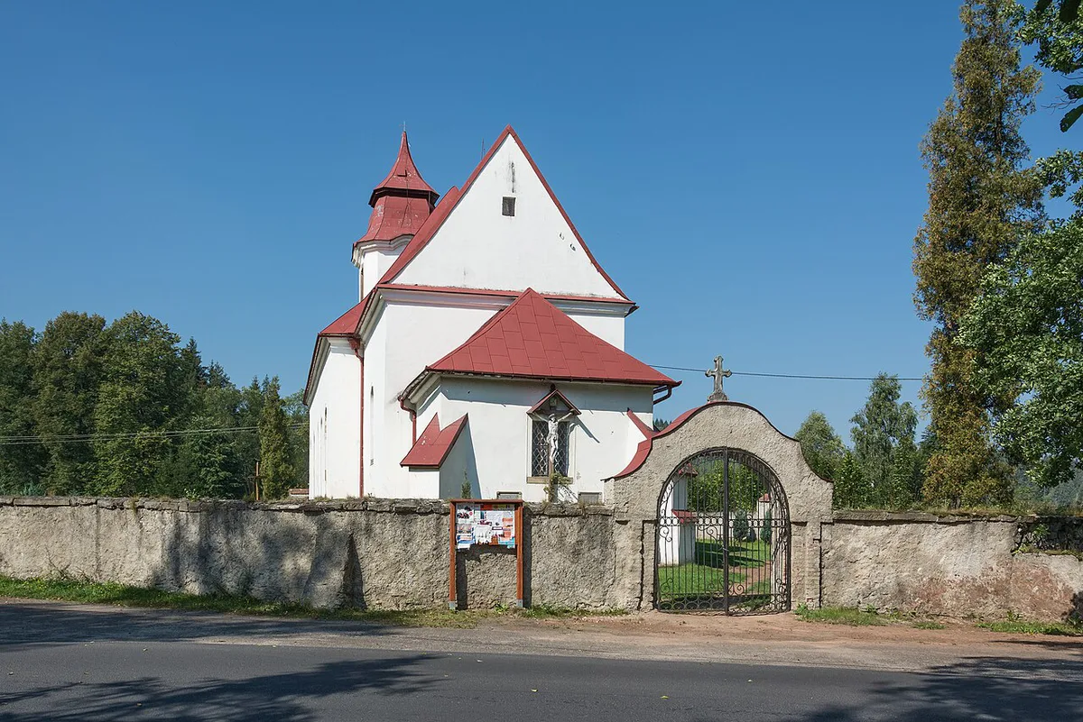 2016 Kościół św. Mateusza w Kochanowie 4 — 1
