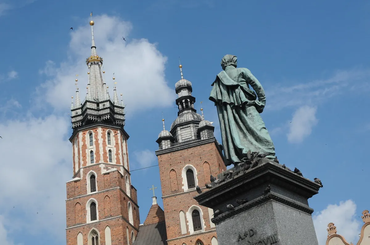 Insider Tips for a Smooth Wawel Castle Experience in krakow