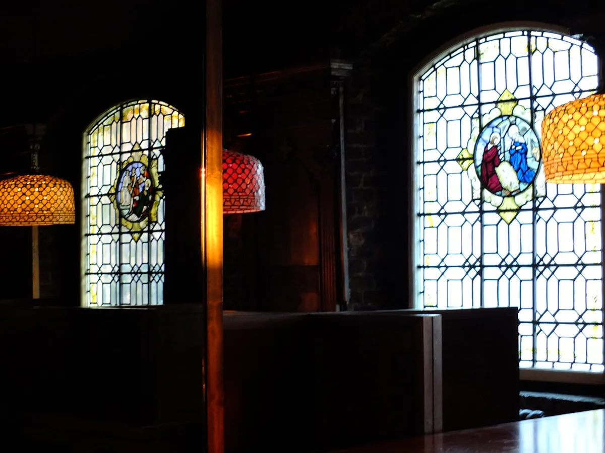 Burgers, Cocktails and Late-Night Lounges in Czestochowa